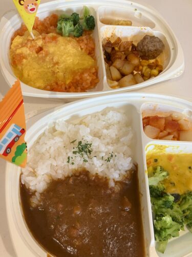 カレーとオムライス